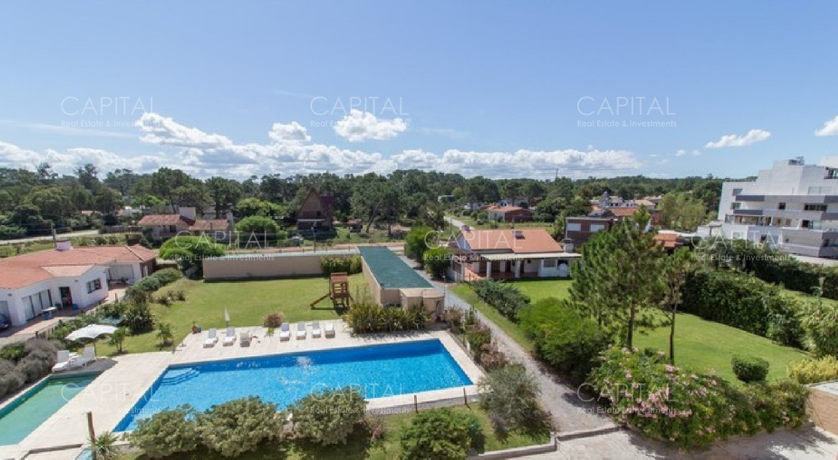 Apartamento ID.25811 - Apartamento en Venta Playa Mansa, Punta del Este Primera Linea