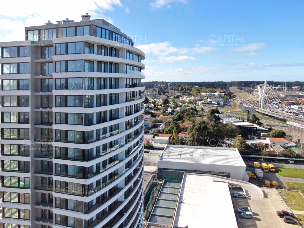 Apartamento ID.39987 - Oportunidad 3 Dormitorios Garage Doble Ventura Tower Carrasco