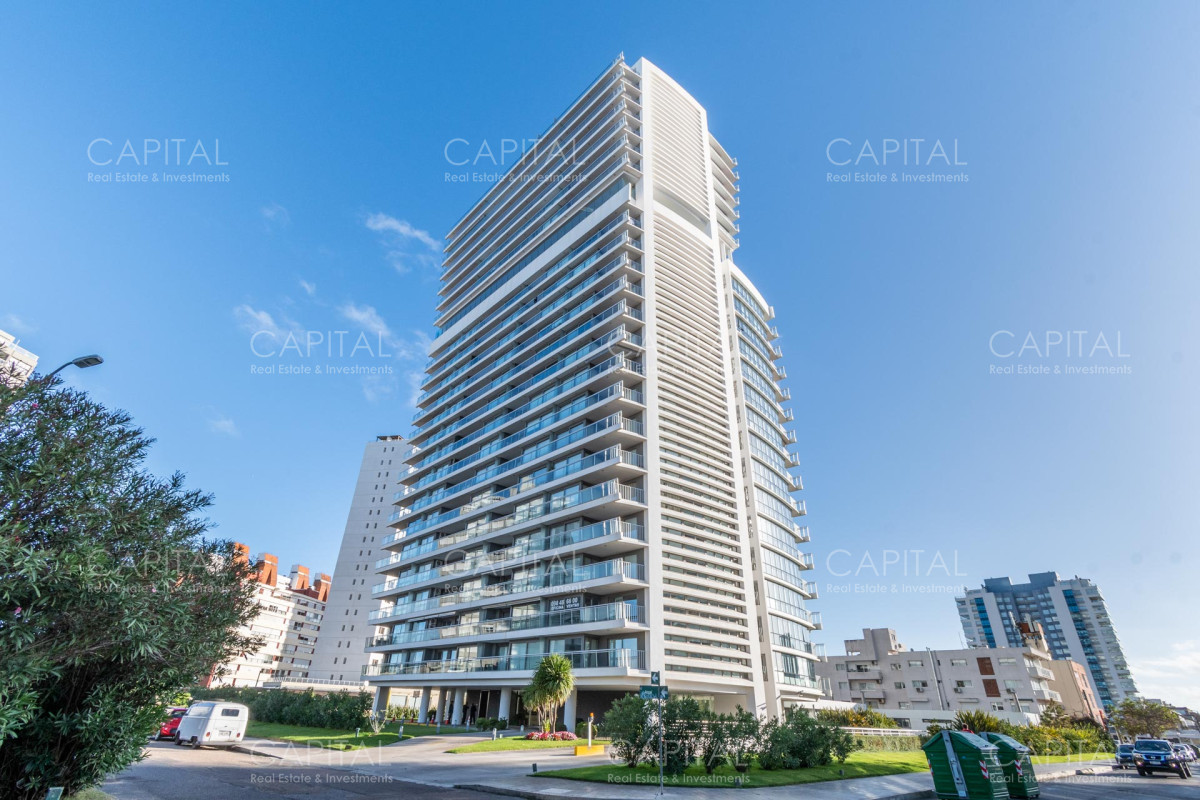 Apartamento ID.39906 - Moderno Departamento a una cuadra del mar en Punta del Este