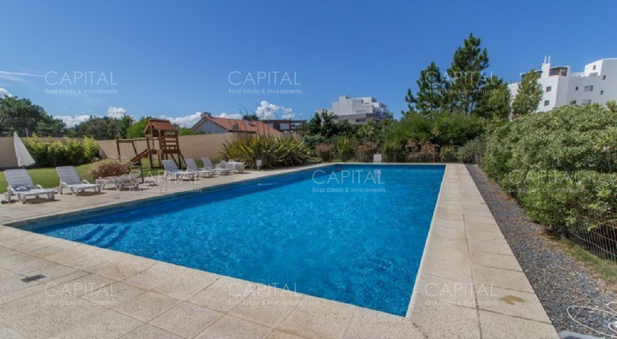 Apartamento ID.25811 - Apartamento en Venta Playa Mansa, Punta del Este Primera Linea