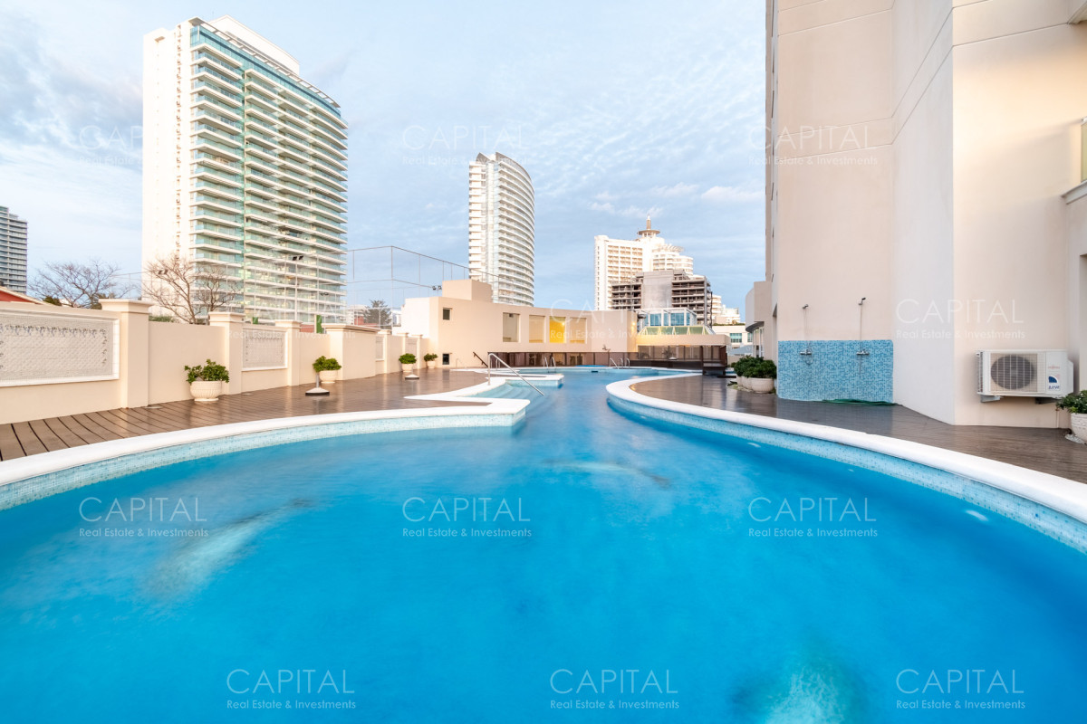 Apartamento ID.38754 - Coral Tower esquinero de tres dormitorios y servicio piso alto en venta