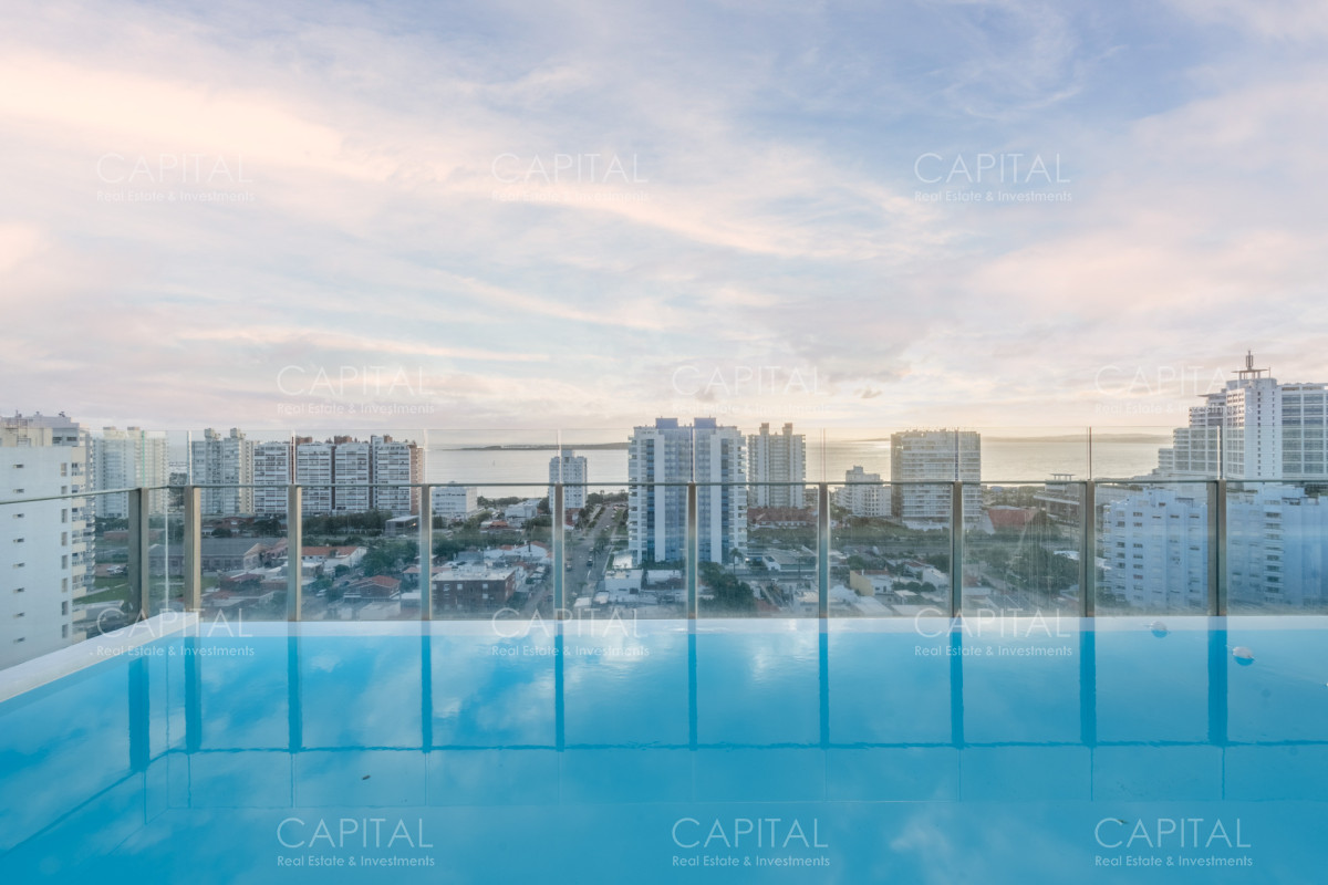 Apartamento ID.39906 - Moderno Departamento a una cuadra del mar en Punta del Este