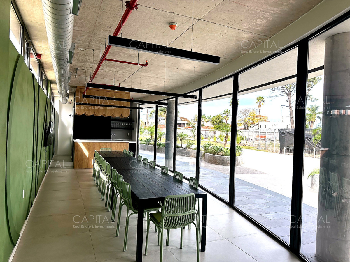 Apartamento ID.40099 - 1 dormitorio piso alto en Carrasco Terraza y parrillero