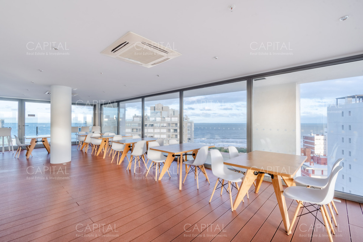 Apartamento ID.39906 - Moderno Departamento a una cuadra del mar en Punta del Este