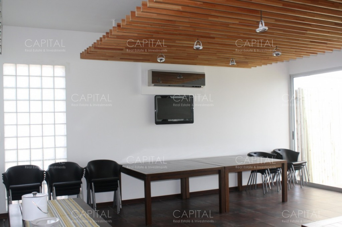 Apartamento ID.32497 - Venta departamento tres dormitorios en suite Playa Mansa Punta del Este
