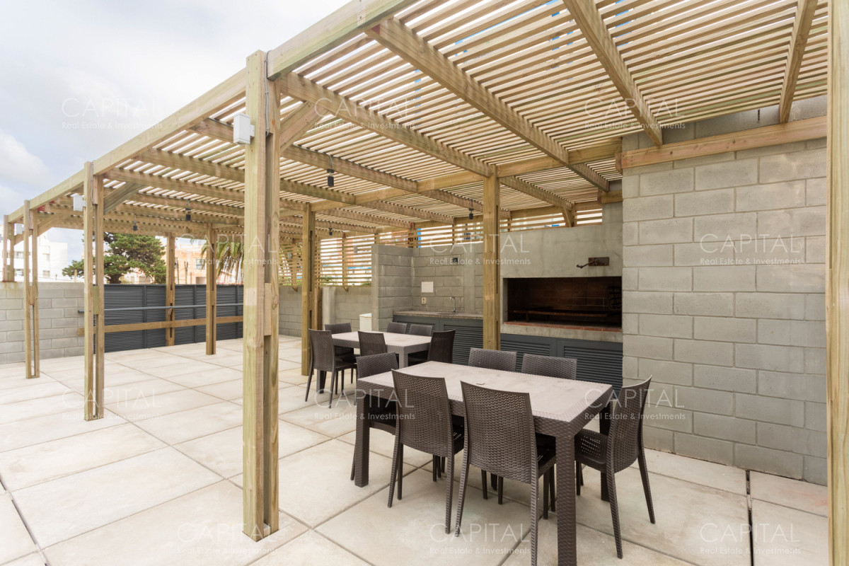 Apartamento ID.38359 - Apartamento de 2 Dormitorios en venta con Vista al Mar