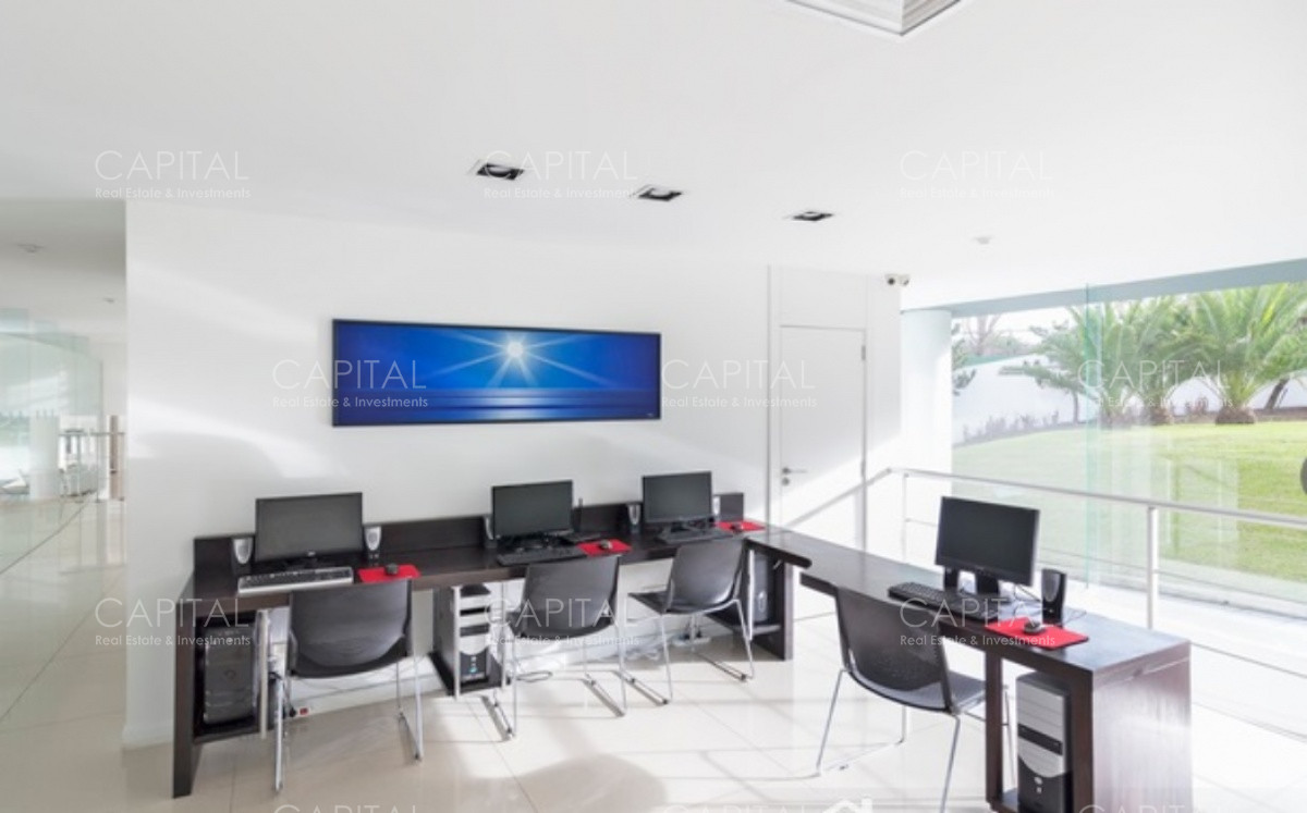 Apartamento ID.33175 - Espectacular Apartamento en alquiler Primera linea playa Brava