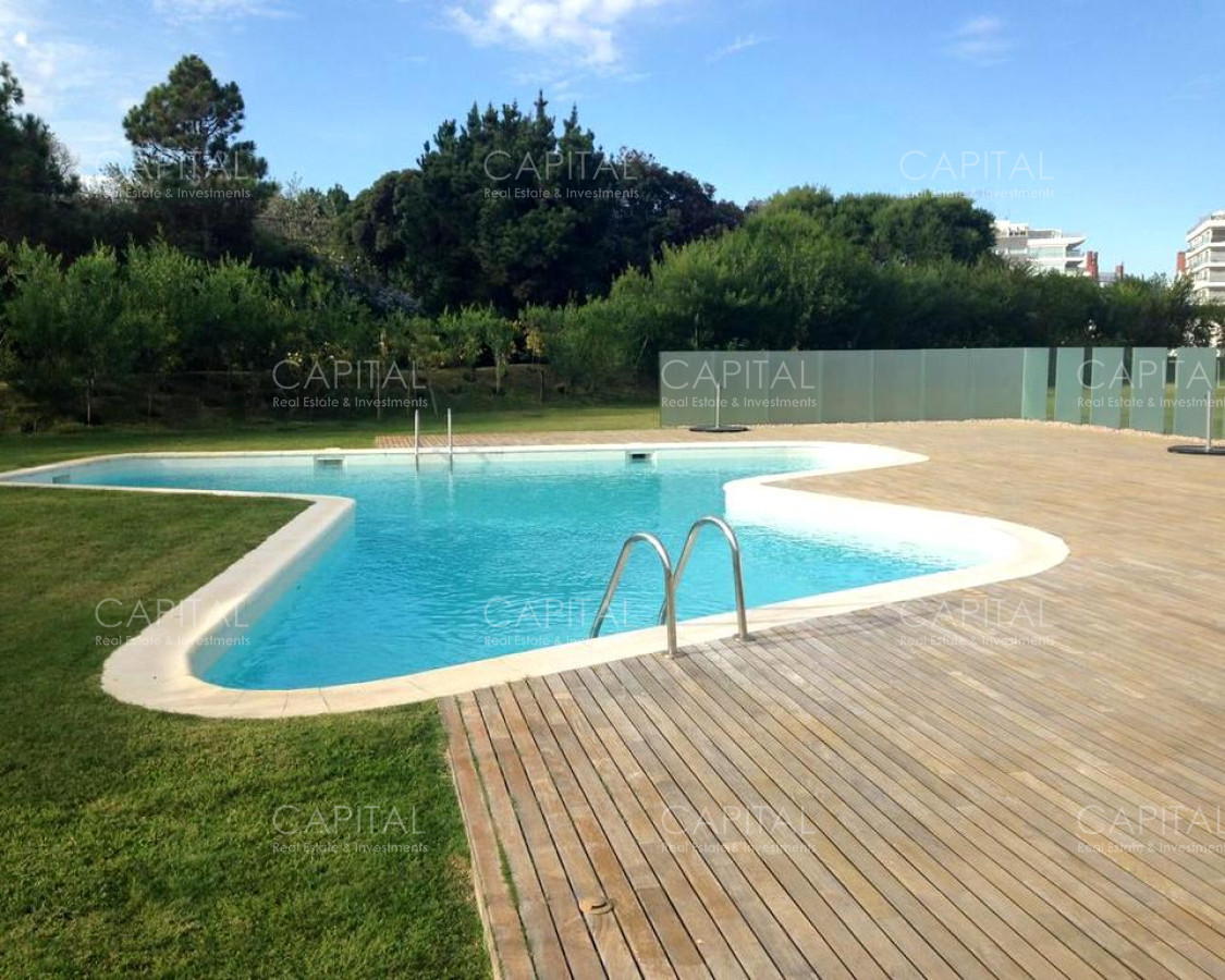 Apartamento ID.26732 - Venta Departamento Pent House Playa Brava Primera Linea Punta del Este