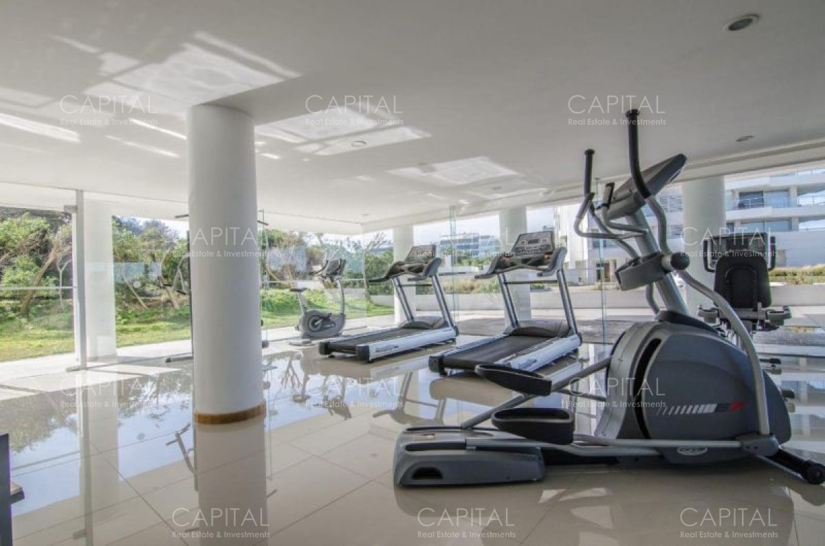 Apartamento ID.26732 - Venta Departamento Pent House Playa Brava Primera Linea Punta del Este