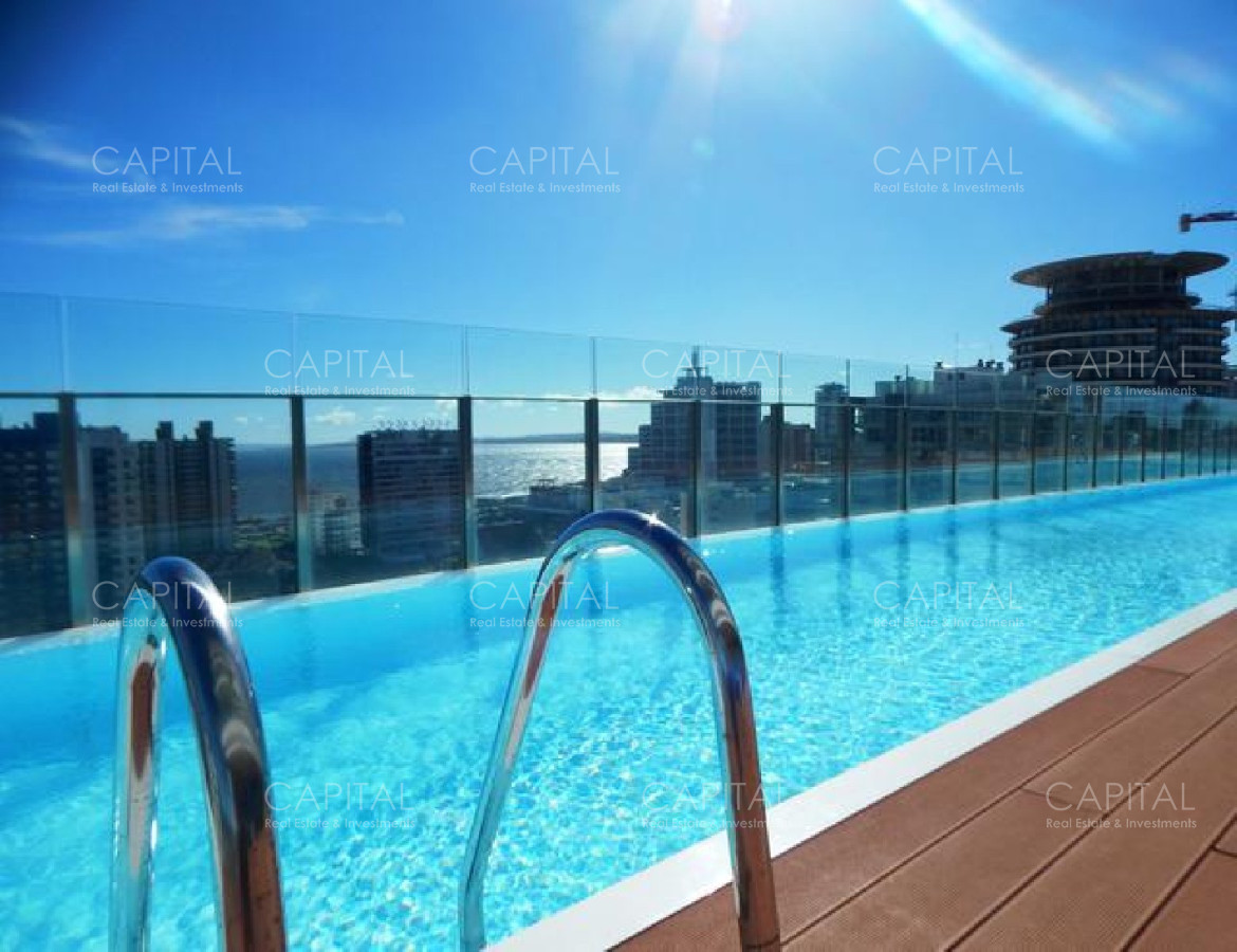 Apartamento ID.39906 - Moderno Departamento a una cuadra del mar en Punta del Este