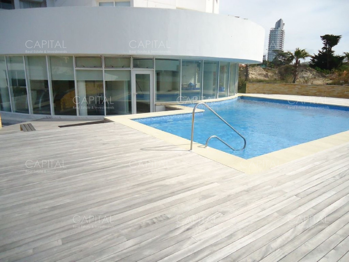 Apartamento ID.27073 - Casino Tower Departamento en Venta