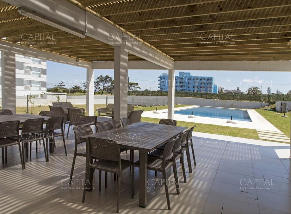 Apartamento ID.32595 - Apartamento Frente al Mar en Venta Tres Dormitorios