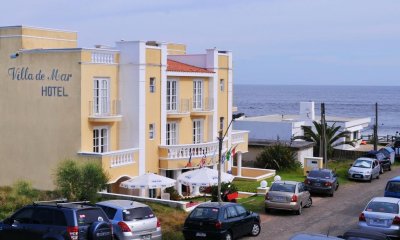 Hotel en La Barra ubicado a 20 mts de la Posta del Cangrejo