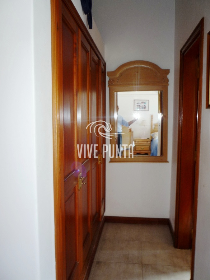 Casa ID.852 - Zona paradas en inmejorable entorno.