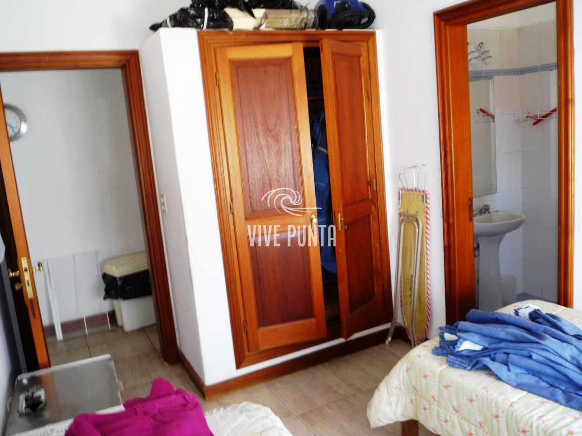 Casa ID.852 - Zona paradas en inmejorable entorno.
