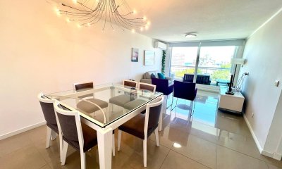 TORRE ONE EN VENTA 1 DORMITORIO 2 BAÑOS  PUNTA DEL ESTE
