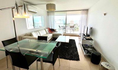 VENTA EDIFICIO YOO SOBRE ROOSVELT