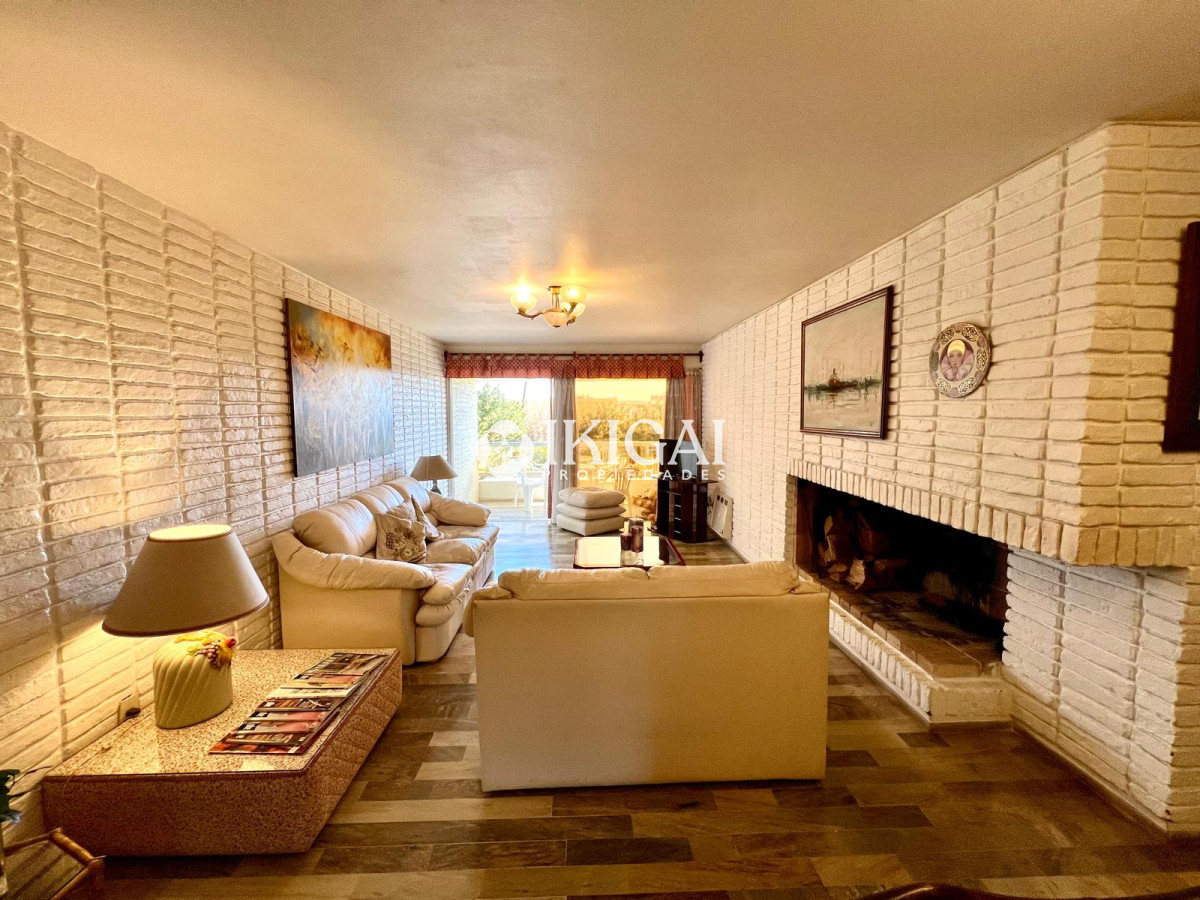Apartamento ID.179 - Muy buen edificio