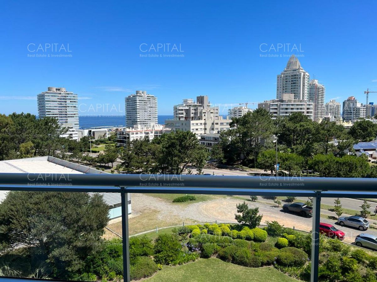 Apartamento ID.33965 - Apartamento de un dormitorio en venta, Torre One Punta del Este.