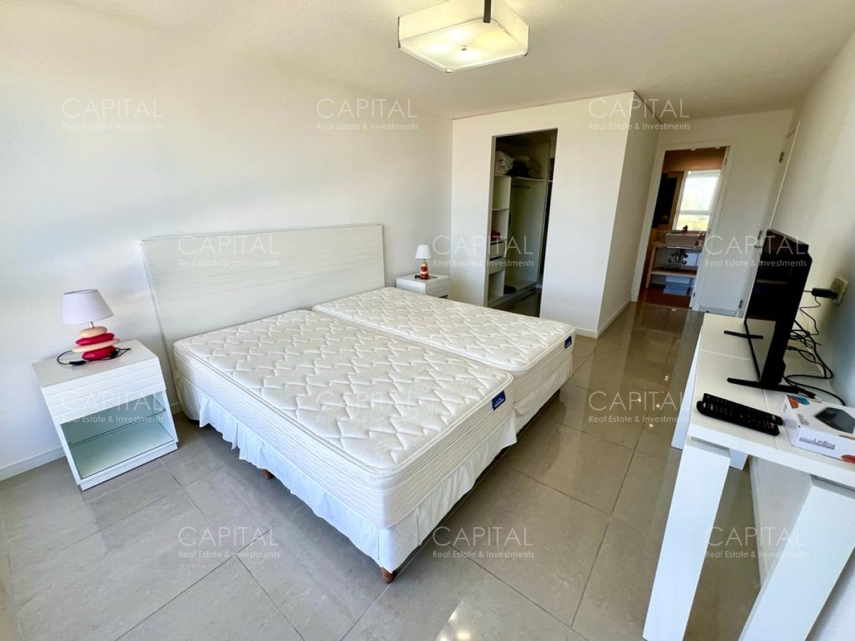 Apartamento ID.33965 - Apartamento de un dormitorio en venta, Torre One Punta del Este.