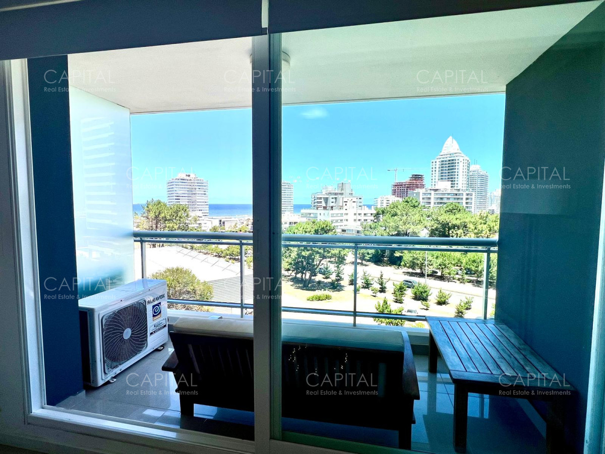 Apartamento ID.33965 - Apartamento de un dormitorio en venta, Torre One Punta del Este.