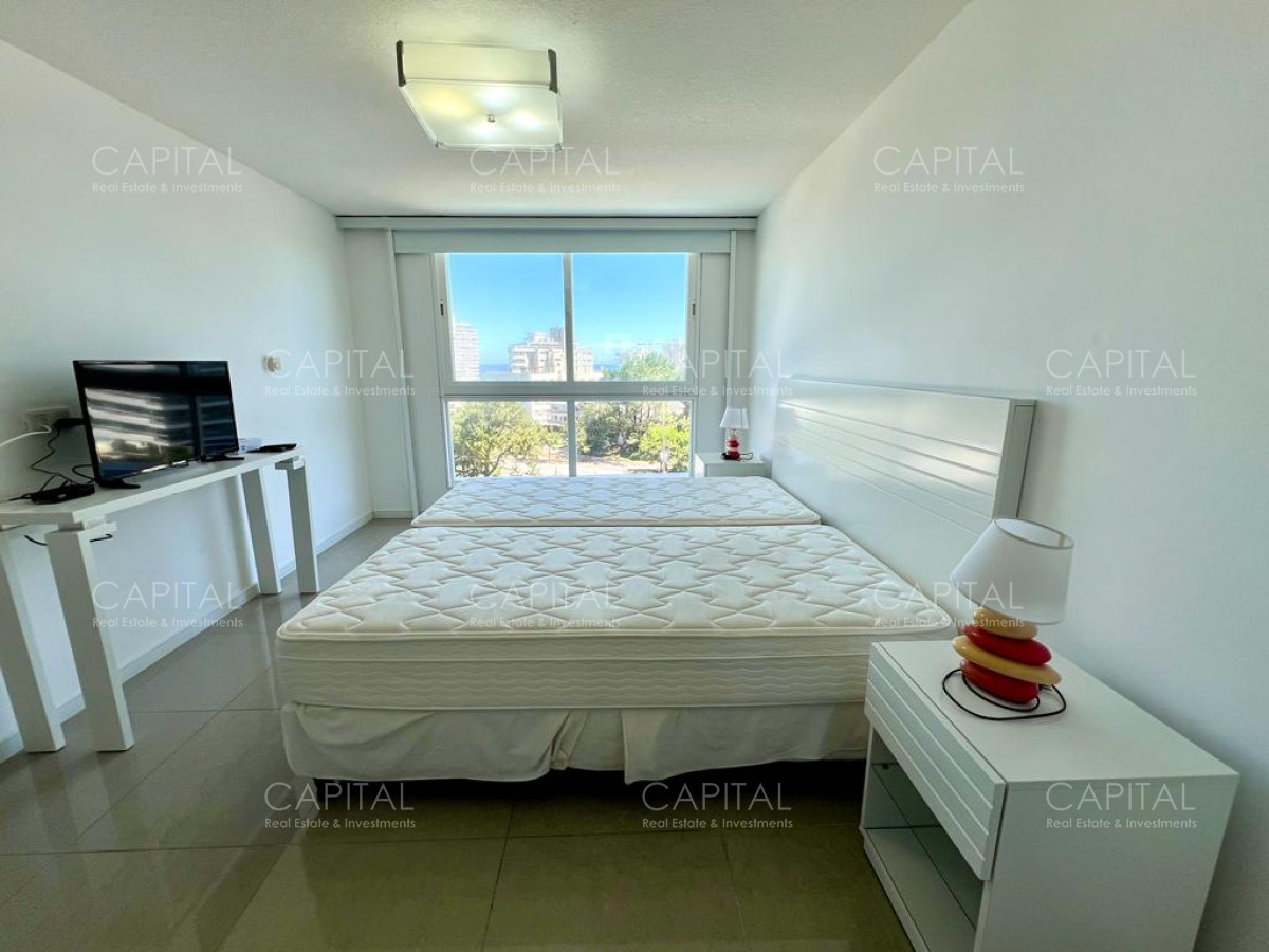 Apartamento ID.33965 - Apartamento de un dormitorio en venta, Torre One Punta del Este.