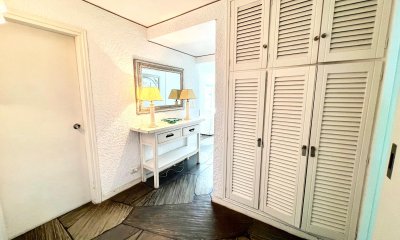 Venta Apartamento 2 dormitorios península próximo al mar