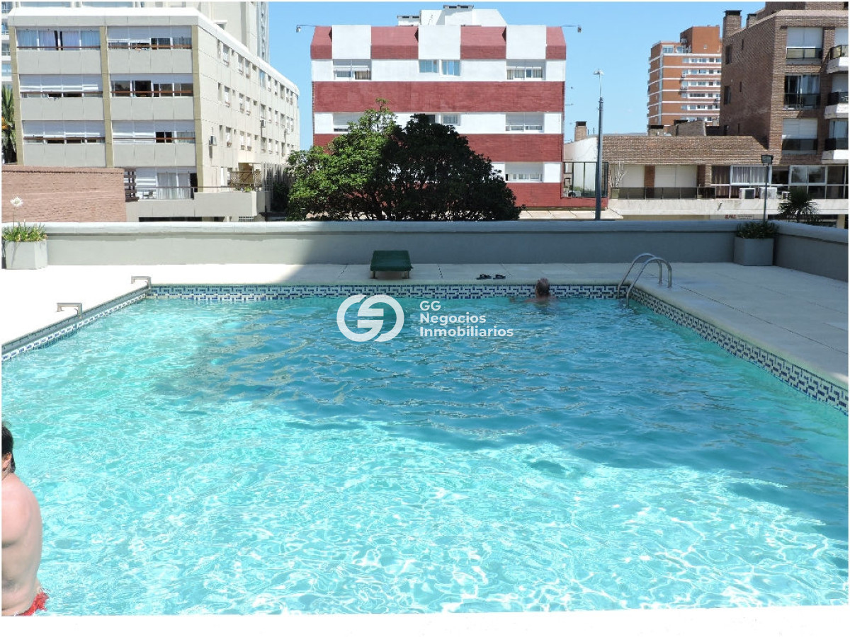 https://ri.com.uy/f/81/6/1200/0/0/0/ed_433_foto_10.jpg