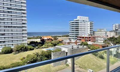 Brava  a pasos del mar