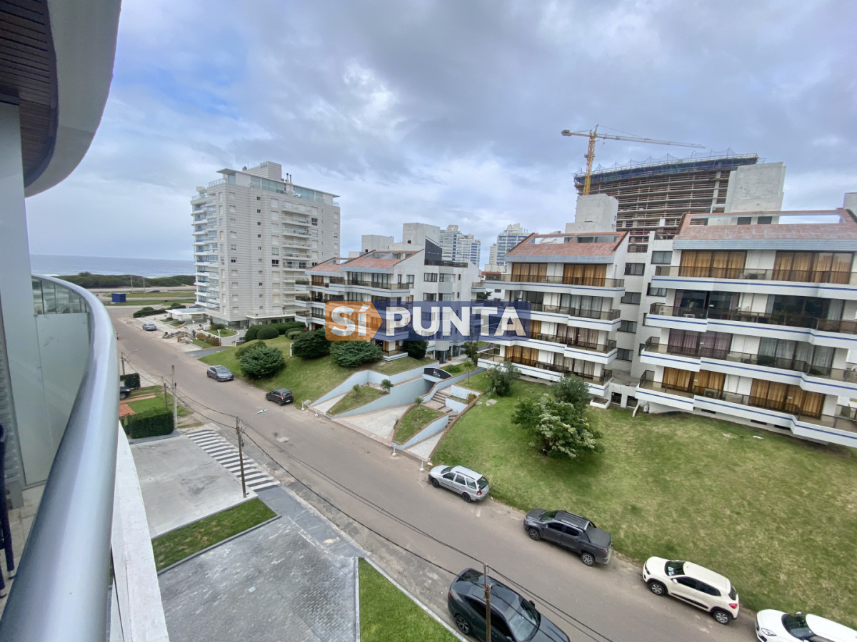 ALQUILER TEMPORARIO APARTAMENTO 2 DORMITORIOS EDIFICIO ICON BRAVA - SPT9753A