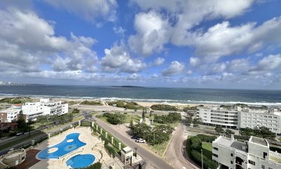 ALQUILER TEMPORARIO DE APARTAMENTO DE 3 DORMITORIOS Y SERVICIO EN EDIFICIO LE JARDIN PUNTA DEL ESTE