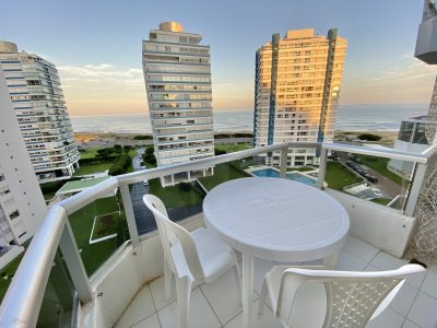 Apartamento en alquiler, zona brava, Punta del Este