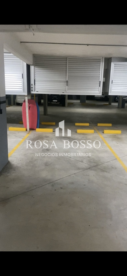 Apartamento ID.9217 - ALQUILER ANUAL-INVERNAL DE APARTAMENTO DE 2 DORMITORIOS EN EDIFICIO MIAMI BOULEVARD