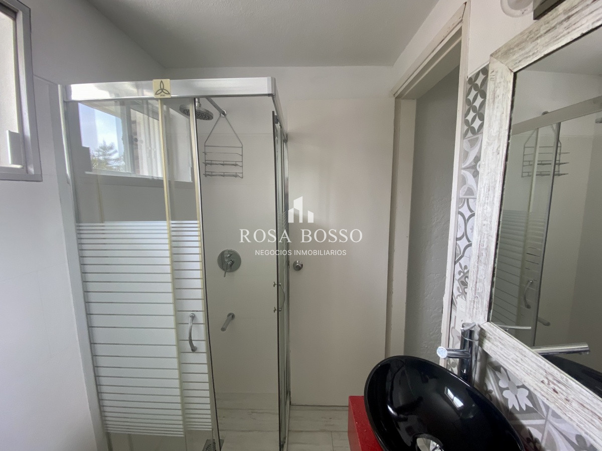 Apartamento ID.9296 - VENTA DE APARTAMENTO DE 1 DORMITORIO EN MANSA PUNTA DEL ESTE 