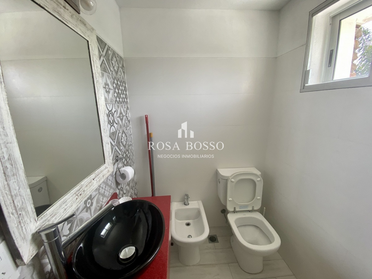 Apartamento ID.9296 - VENTA DE APARTAMENTO DE 1 DORMITORIO EN MANSA PUNTA DEL ESTE 