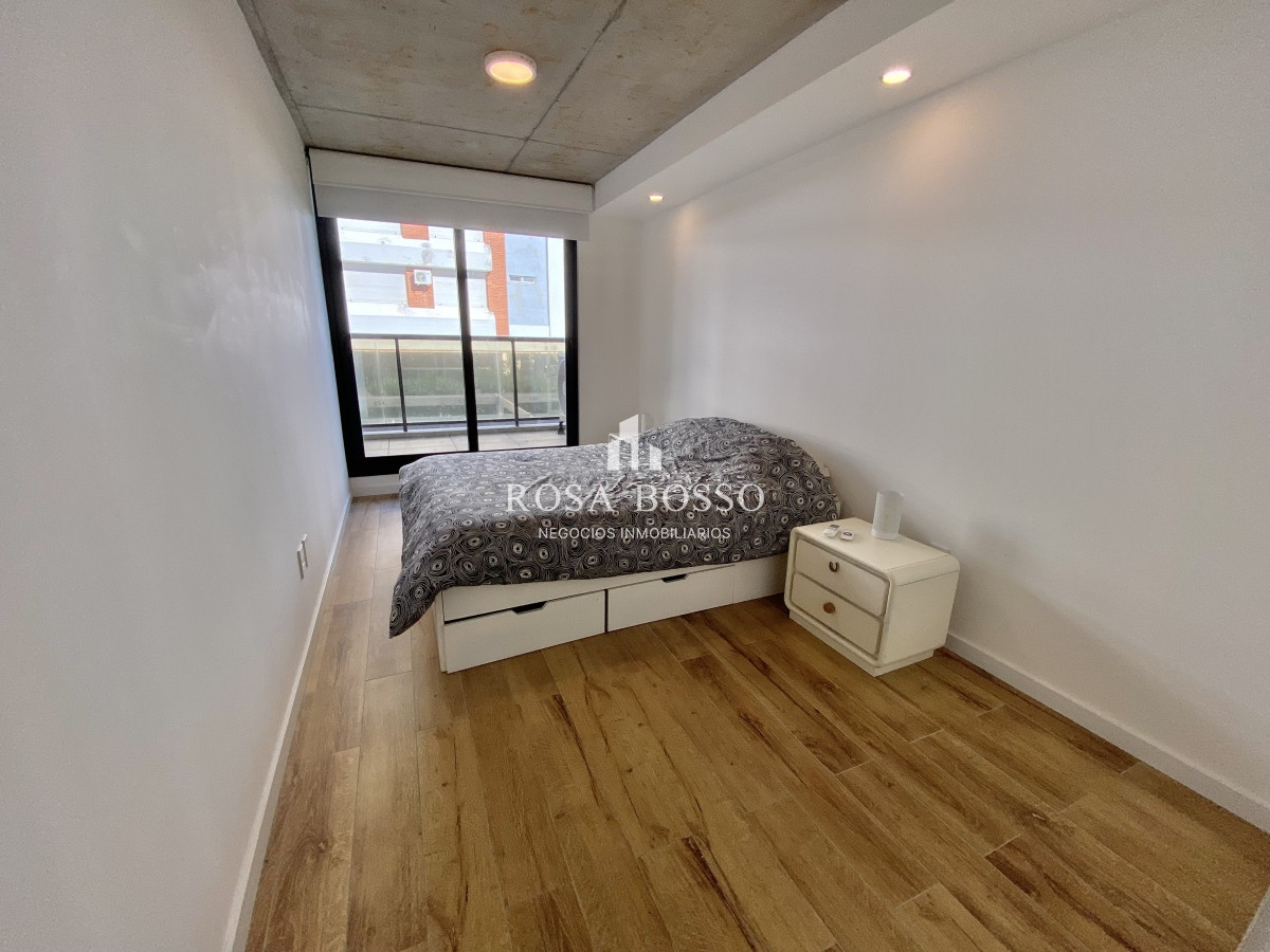 Apartamento ID.9324 - VENTA APARTAMENTO 1 DORMITORIO EDIFICIO MANSA INN BEACH