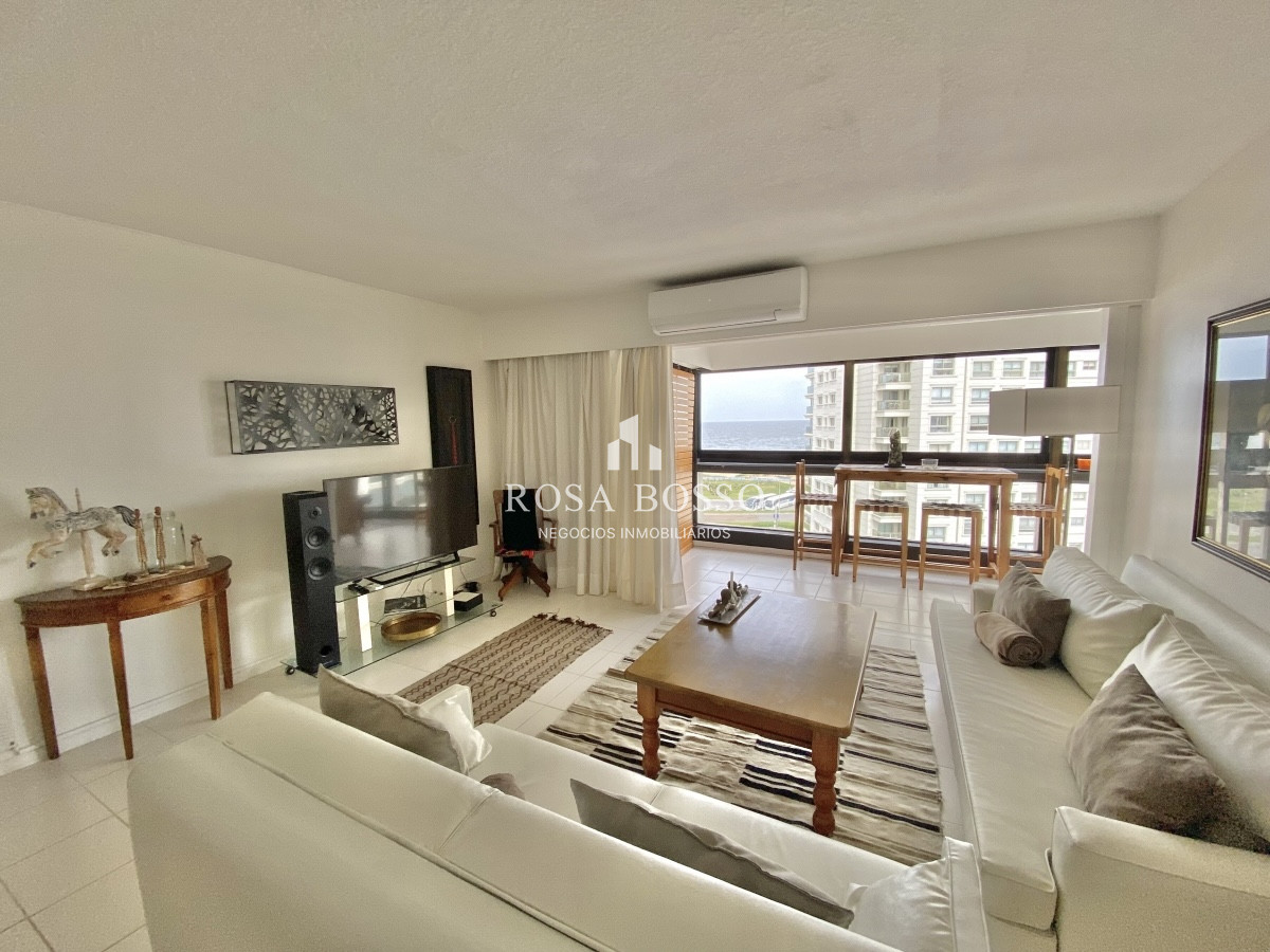 Apartamento ID.8663 - Venta de apartamento de dos dormitorios reciclado 