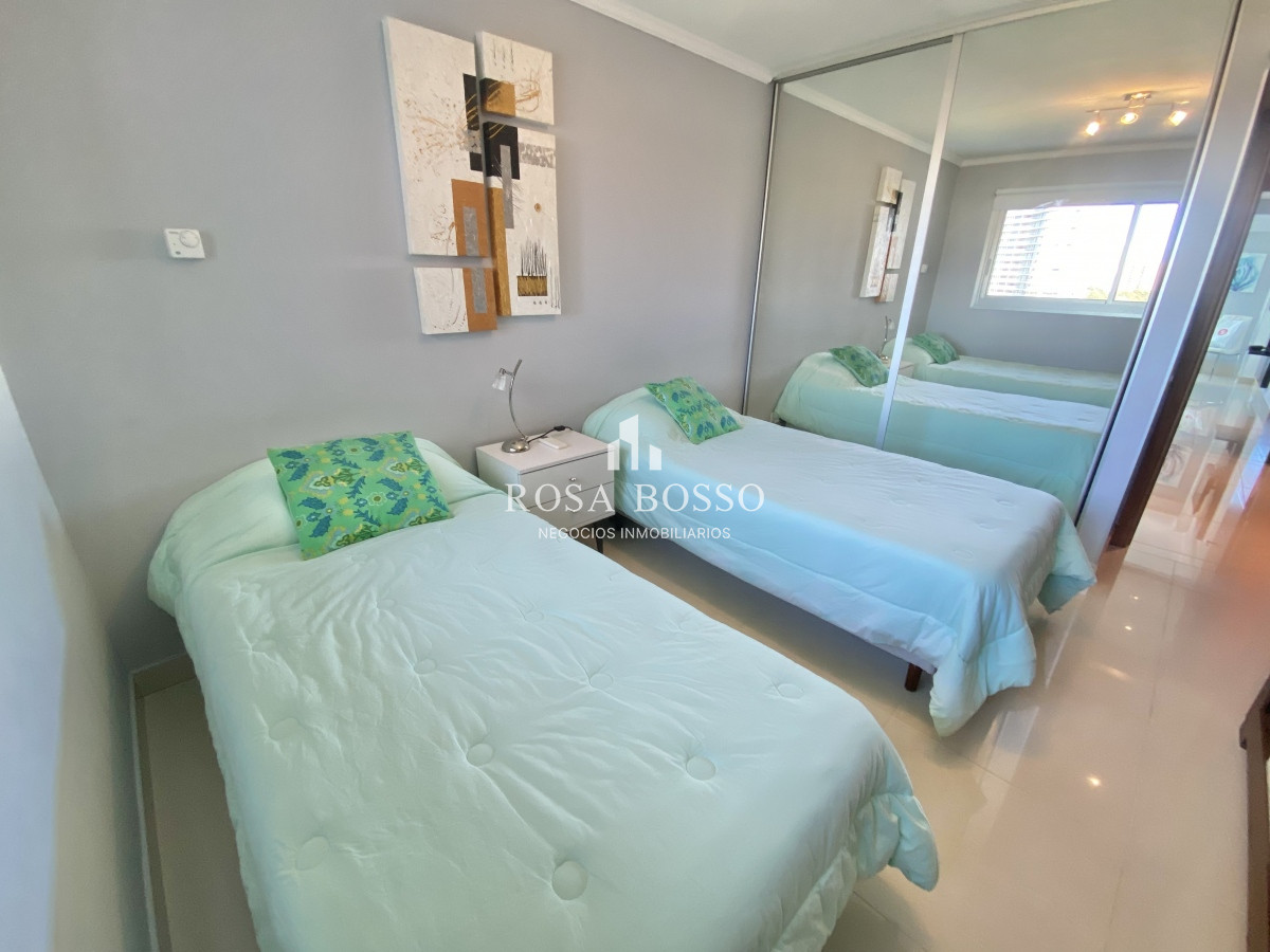 Apartamento ID.9217 - ALQUILER ANUAL-INVERNAL DE APARTAMENTO DE 2 DORMITORIOS EN EDIFICIO MIAMI BOULEVARD