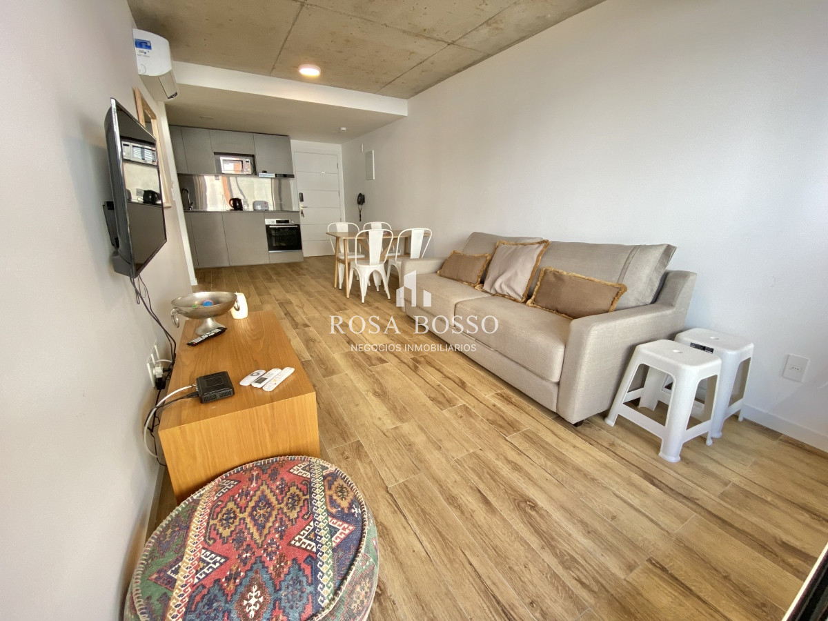 Apartamento ID.9324 - VENTA APARTAMENTO 1 DORMITORIO EDIFICIO MANSA INN BEACH