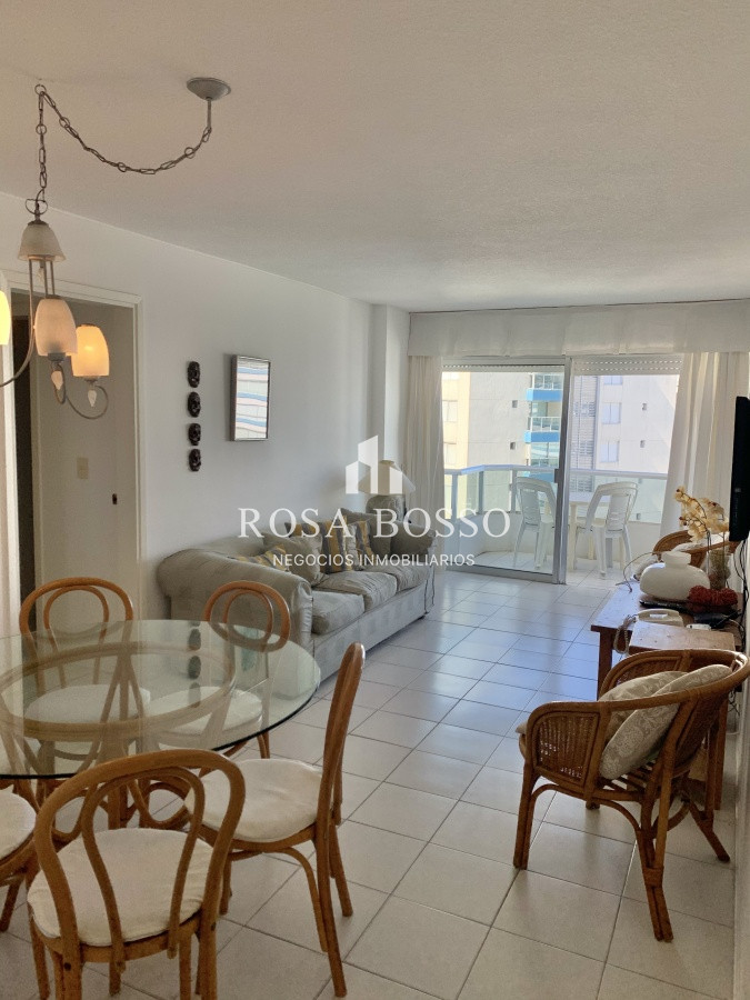 Apartamento ID.8631 - VENTA DE APARTAMENTO DE 2 DORMITORIOS EN BRAVA PUNTA DEL ESTE 