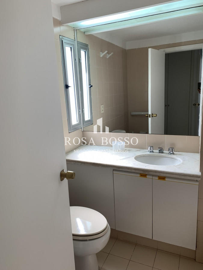 Apartamento ID.8631 - VENTA DE APARTAMENTO DE 2 DORMITORIOS EN BRAVA PUNTA DEL ESTE 