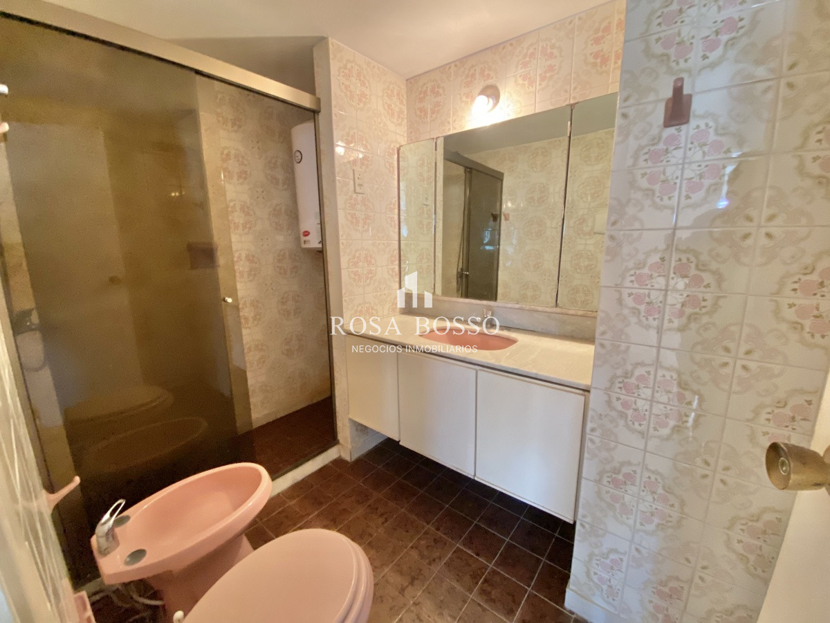 Apartamento ID.8485 - VENTA DE APARTAMENTO DE 1 DORMITORIO Y MEDIO EN PENINSULA PUNTA DEL ESTE 