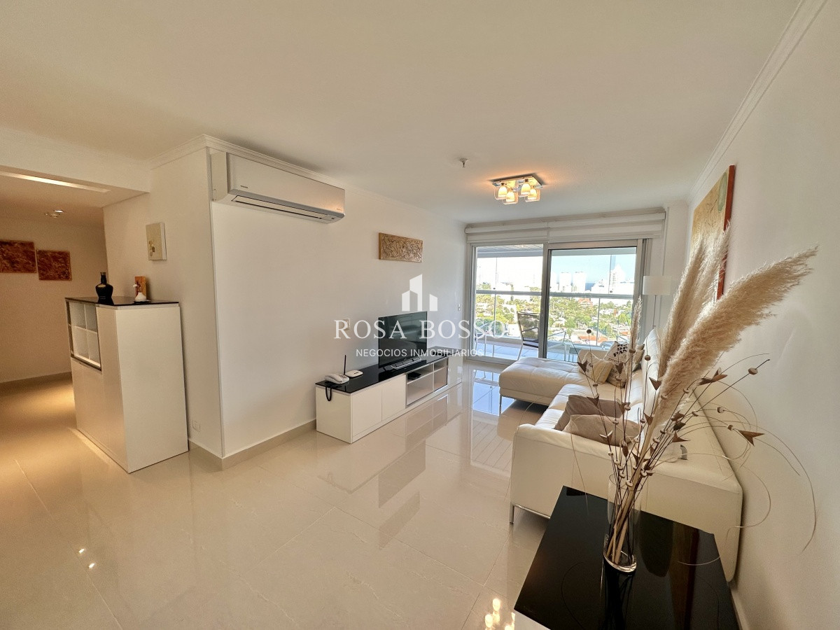 Apartamento ID.9216 - ALQUILER ANUAL APARTAMENTO 2 DORMITORIOS Y 2 BAÑOS MIAMI BOULEVARD