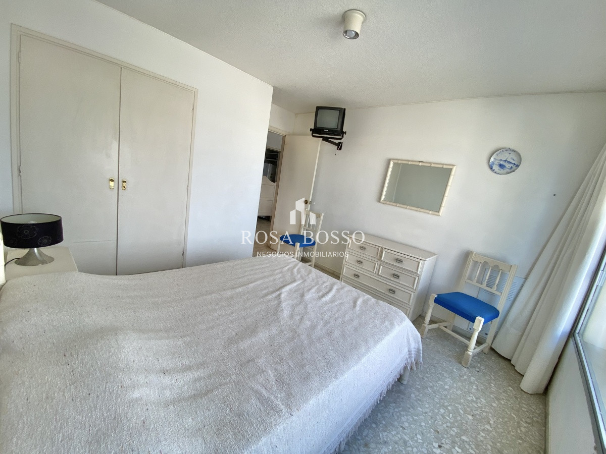 Apartamento ID.8485 - VENTA DE APARTAMENTO DE 1 DORMITORIO Y MEDIO EN PENINSULA PUNTA DEL ESTE 