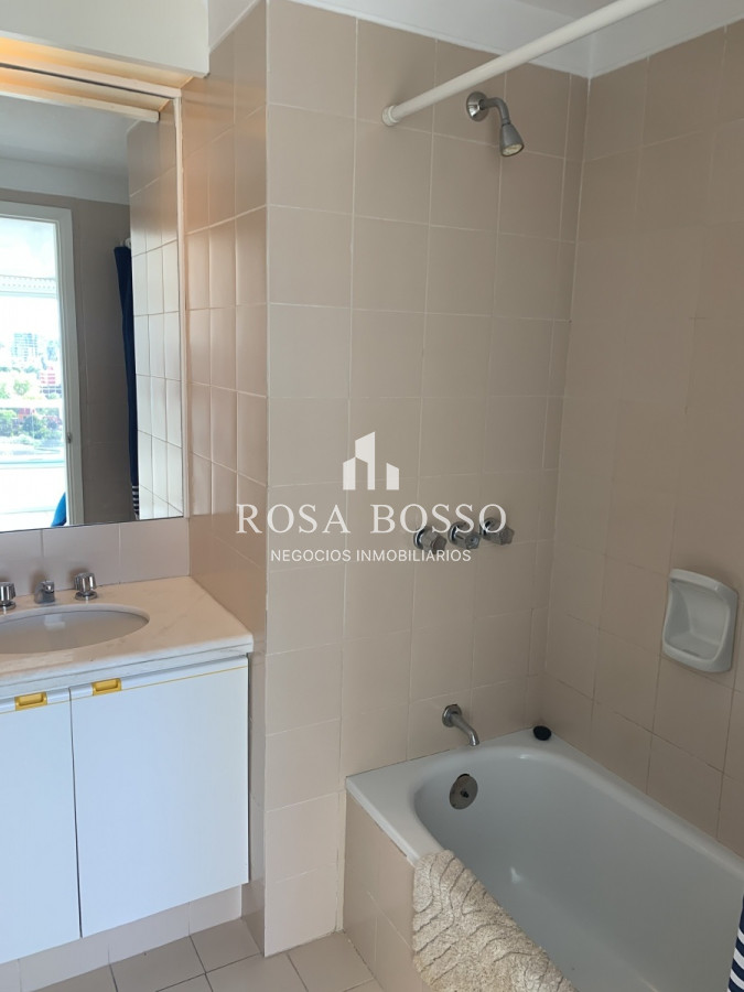 Apartamento ID.8631 - VENTA DE APARTAMENTO DE 2 DORMITORIOS EN BRAVA PUNTA DEL ESTE 