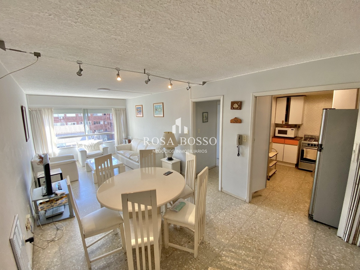 Apartamento ID.8870 - Apartamento, Venta, 3 dormitorio, Punta del Este, Península