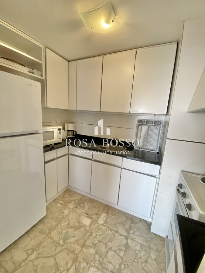 Apartamento ID.5924 - Peninsula en frente a la plaza de los artesanos 