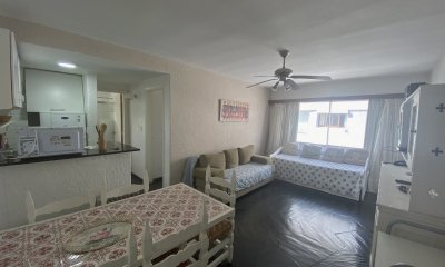 VENTA DE APARTAMENTO DE 1 DORMITORIO EN MANSA PUNTA DEL ESTE