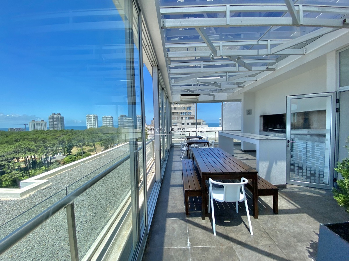 Apartamento ID.2114 - VENTA DE APARTAMENTO DE 2 DORMITORIOS EN EDIFICIO BE PUNTA