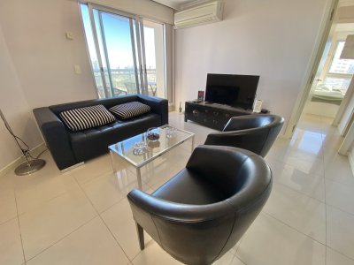 Apartamento ID.2120 - VENTA DE APARTAMENTO DE 2 DORMITORIOS EN OCEAN DRIVE PUNTA DEL ESTE 